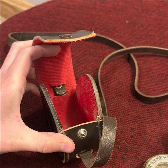 Vintage British Army Stanley London prismatic compass - Picture 2 of 7